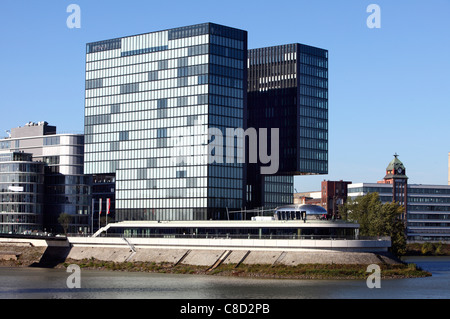 Media port, Medienhafen, un nuovo trimestre nell'ex porto interno, Hyatt Hotel edificio, Düsseldorf, Germania, Foto Stock