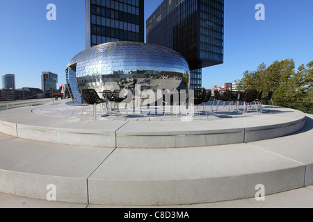 Media port, Medienhafen, un nuovo trimestre nell'ex porto interno, Hyatt Hotel edificio, Düsseldorf, Germania, Foto Stock