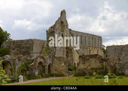 La pressione atmosferica rovine della cistercense Jervaulx Abbey vicino a Middleham nello Yorkshire Foto Stock