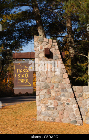 L'ingresso a Itasca State Park nel nord del Minnesota. Foto Stock