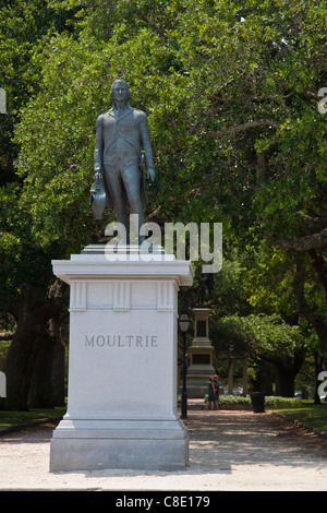 Statua di maggiore generale Moultrie, esercito continentale in Charleston, il punto bianco giardini, Carolina del Sud Foto Stock