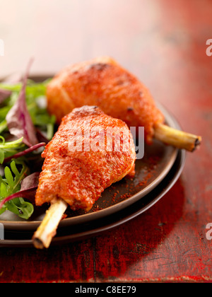 Tandoori-style Chicken cosce di pollo disossate Foto Stock