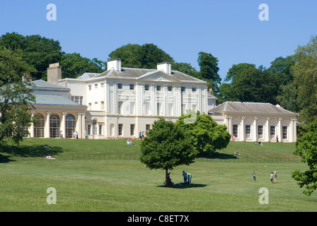 Kenwood House ospita una collezione d'arte tra cui Rembrandt, Vermeer e Turner, Hampstead Heath, Hampstead, London, England, Regno Unito Foto Stock