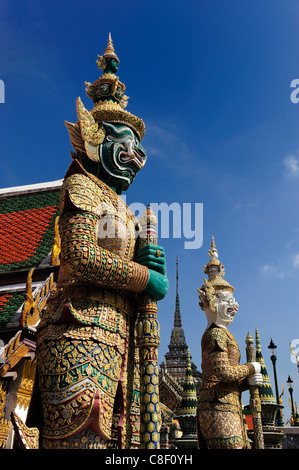 Protezioni, Wat Phra Keo, il Grand Palace, antica città di Bangkok, Tailandia, Asia, tempio, statua Foto Stock