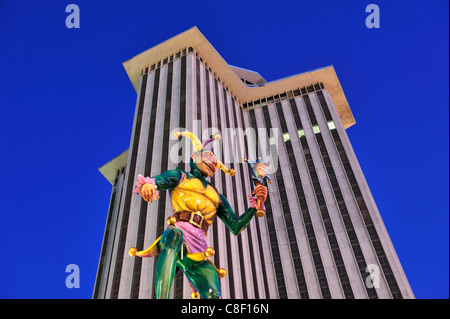 Joker, scultura, World Trade Center, statua, New Orleans, Louisiana, Stati Uniti d'America, Stati Uniti, America, edificio Foto Stock