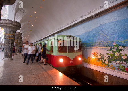 La metropolitana di Pyongyang, Norh Corea Foto Stock