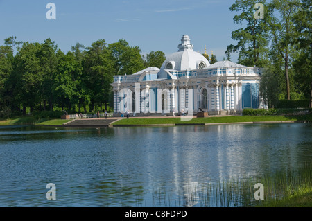 Il padiglione nel parco del Palazzo di Caterina a San Pietroburgo, Russia Foto Stock