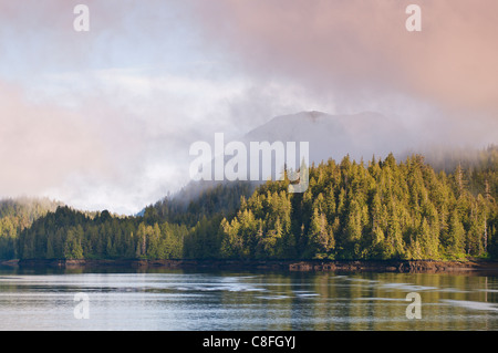 Sì Bay nella penisola di Cleveland regione del sud-est Alaska, Alaska, Stati Uniti d'America Foto Stock