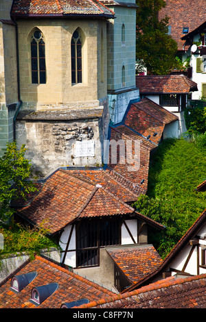 Immagine astratta di intersezione delle linee del tetto a Berna, Svizzera Foto Stock