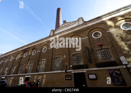 Il vecchio Truman Brewery, Brick Lane, Tower Hamlets, Londra, Inghilterra, Regno Unito. Foto Stock