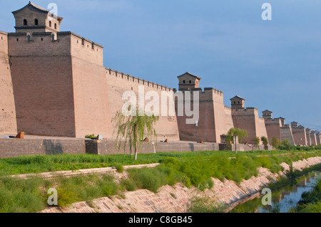 Di Pingyao, rinomato per il suo ben conservato antiche mura della città, sito Patrimonio Mondiale dell'UNESCO, Shanxi, Cina Foto Stock