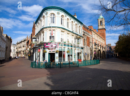 Il Kingston pub nel centro della città di Hull, nello Yorkshire, Inghilterra Foto Stock