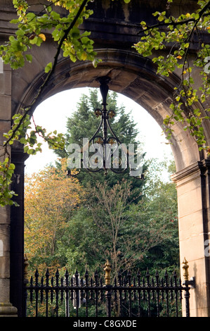 Ottobre fogliame in Haigh Hall Country Park Wigan U.K.su un pomeriggio sunnu Foto Stock