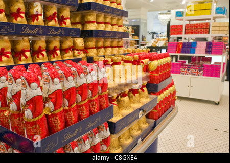 Cioccolata Lindt per il natale in magazzini Selfridges, Londra Foto Stock