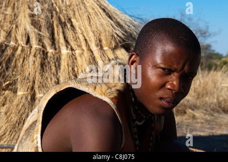 Kalahari Plains Camp, inganno Valley, riserva centrale del Kalahari, in Botswana. Foto Stock