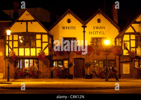 White Swan Hotel di notte, Stratford-upon-Avon, England, Regno Unito Foto Stock