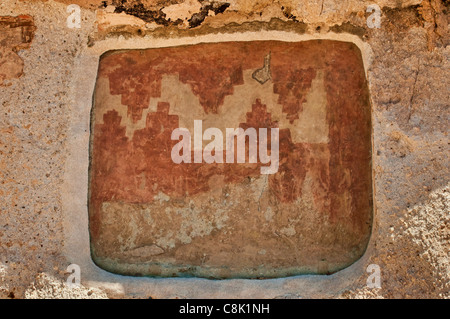 Pittura murale a casa lunga cliff dwellings, costruito dagli Anasazi, Frijoles Canyon, Bandelier National Monument, Nuovo Messico, STATI UNITI D'AMERICA Foto Stock