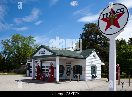 U.S.A. Illinois, Route 66, Dwight, il vecchio Texaco gas station Foto Stock