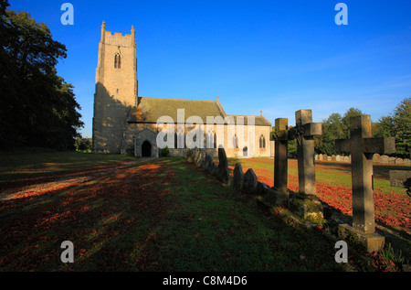 La chiesa di Sant'Andrea a Honingham vicino a Norwich Norfolk, Inghilterra, Regno Unito. Foto Stock