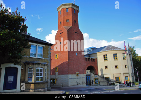 La Foresta di Epping consiglio del distretto edificio, High Street, Epping, Essex, Inghilterra, Regno Unito Foto Stock