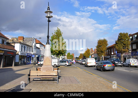 Epping High Street, Epping, Essex, Inghilterra, Regno Unito Foto Stock