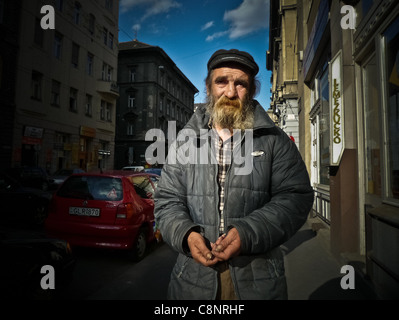 Il reverendo Gabor Ivanyi la speranza dei poveri ungheresi senzatetto in Budapest Foto Stock