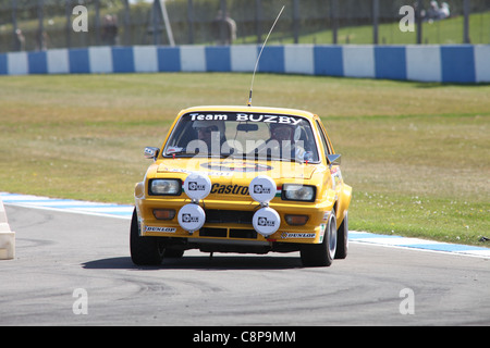 Vauxhall Chevette HSR pilotato da Gary Gee a Donington il Festival storico 2011 Foto Stock