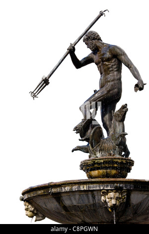 Il Nettuno, statua in bronzo del dio romano del mare (Poseidon nella mitologia greca) isolato su sfondo bianco Foto Stock