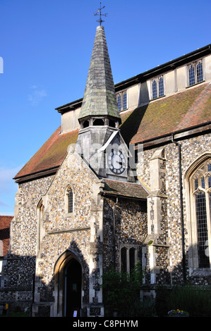 La Chiesa di San Giovanni che si trova, High Street, Needham Market, Suffolk, Inghilterra, Regno Unito Foto Stock