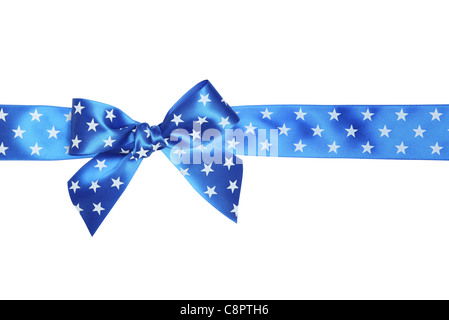 Nastro blu e bow isolati su sfondo bianco Foto Stock