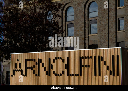 La Arnolfini Arts Center sull'Harbourside in Bristol Foto Stock