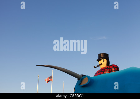 Dettaglio di Paul Bunyan e Babe il bue blu statue - Bemidji, Minnesota, Stati Uniti d'America. Foto Stock