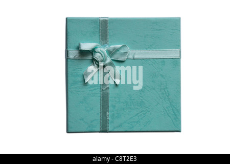 Confezione regalo in turchese isolato su bianco Foto Stock