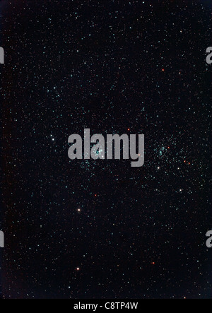 Il doppio cluster nella costellazione di Perseo open star clusters NGC 884 E NGC 869 Foto Stock