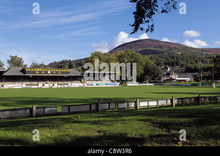 Melrose Rugby Football Club e Eildon Hills Foto Stock