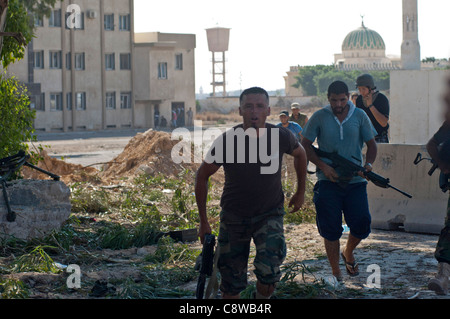 L'assalto di Gheddafi palace a Baba al Azia Foto Stock