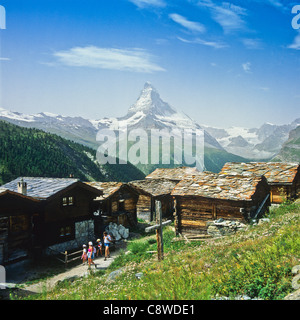 Findeln borgo vicino a Zermatt e il Cervino nel Cantone del Vallese Svizzera Europa Foto Stock