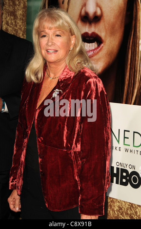 Diane Ladd arrivi stagione illuminato uno PremiereParamount Theatre di Los Angeles CA 6 ottobre 2011 Photo Dee Cercone/Everett Foto Stock