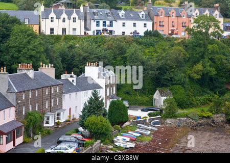 Cottage Hillside a Portree cittã principale dell'Isola di Skye;Scozia Foto Stock