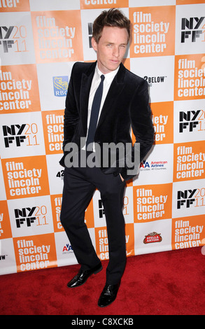 Eddie Redmayne arrivi il mio WEEKMARILYN Premiere di Gala a Screening49th New York Film Festival Alice Tully Hall, Lincoln Center. Foto Stock