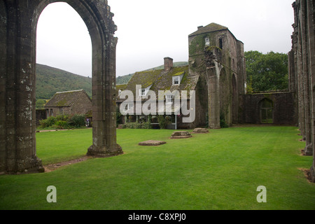 Llanthony Priory (resti di), vale di Eywas, Monmouthshire, Wales, Regno Unito Foto Stock