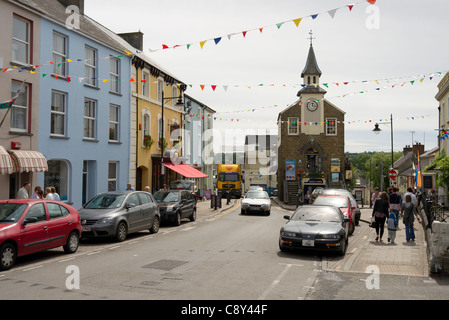 Narberth High Street, Municipio e Museo, Pembrokeshire, Galles Foto Stock