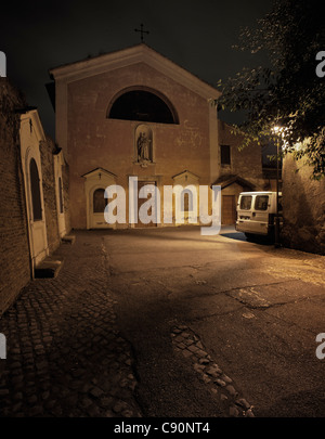 San Bonaventura al Palatino di notte, Roma, Lazio, Italia Foto Stock