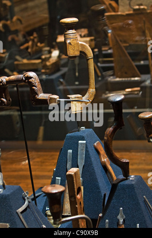 Strumento di Troyes museo in Francia Foto Stock