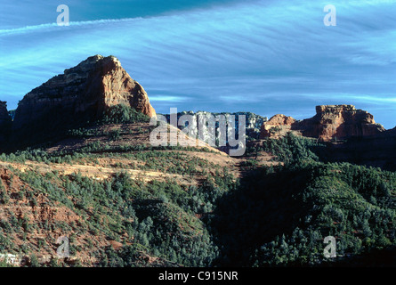 Oak Creek Canyon tra Sedona & Flagstaff, in Arizona. Coconino National Forest, Stati Uniti d'America Foto Stock