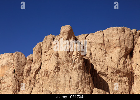 Il tempio mortuario di Deir el-Bahri Regina Hatshepsut una femmina di faraone della XVIII dinastia di Antico Egitto è un grande Foto Stock