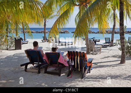 Curacao, isola dei Caraibi, indipendente dai Paesi Bassi a partire dal 2010. Willemstad. Mambo Beach. Foto Stock