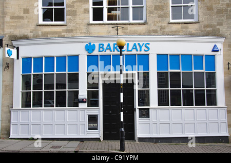 Barclays Bank, High Street, Malmesbury, Wiltshire, Inghilterra, Regno Unito Foto Stock