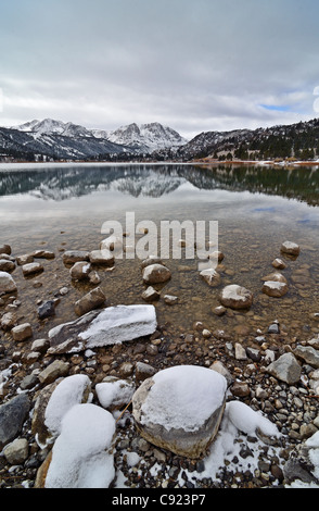 Giugno Lago da giugno lago spiaggia Campeggio Foto Stock