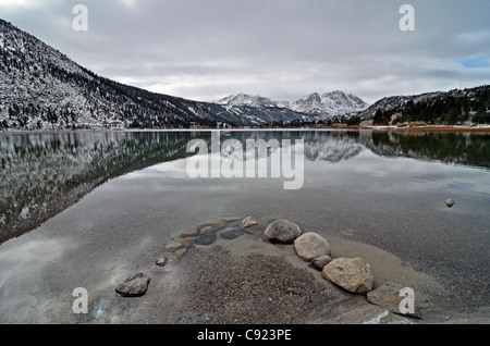 Giugno Lago da giugno lago spiaggia Campeggio Foto Stock